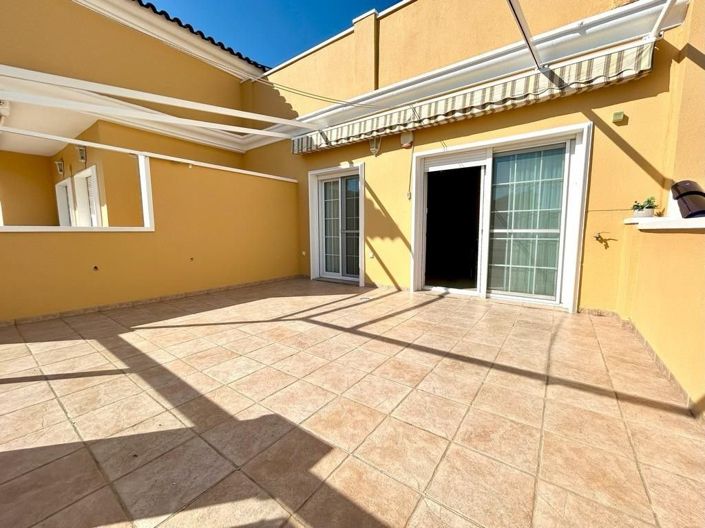Image No.12-3 Bed Apartment for sale