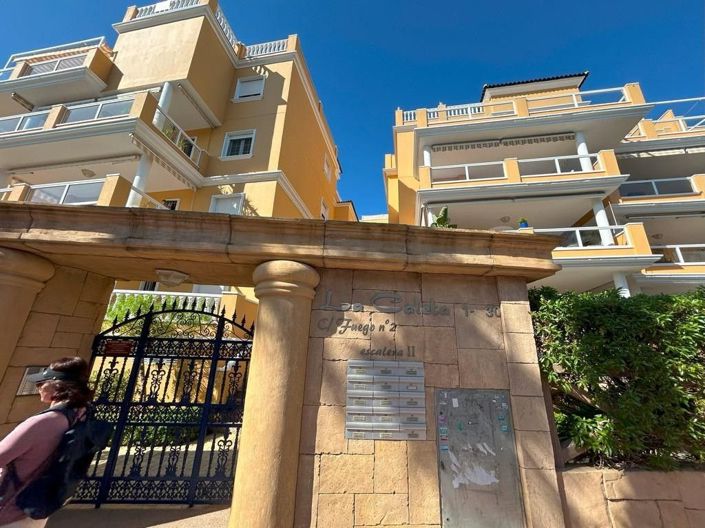 Image No.38-3 Bed Apartment for sale