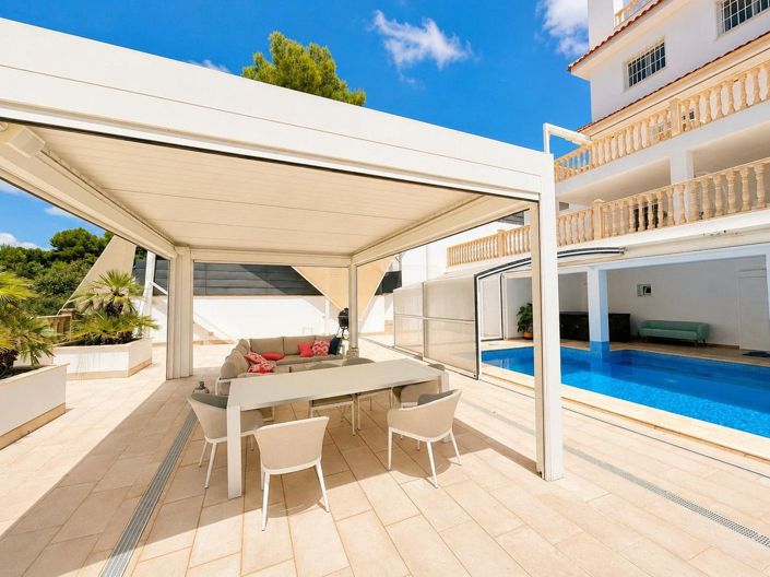 Image No.2-4 Bed Villa for sale