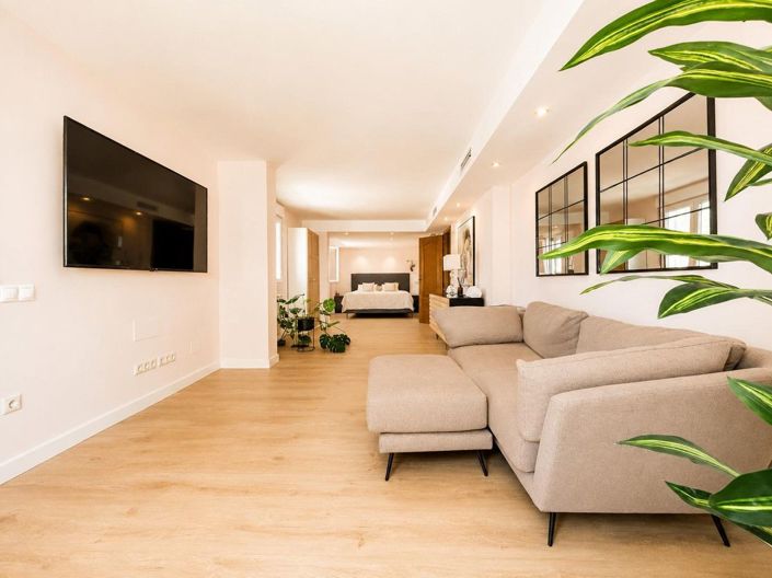 Image No.25-4 Bed Villa for sale