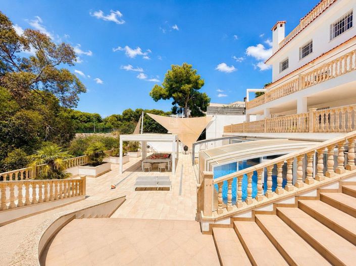 Image No.42-4 Bed Villa for sale
