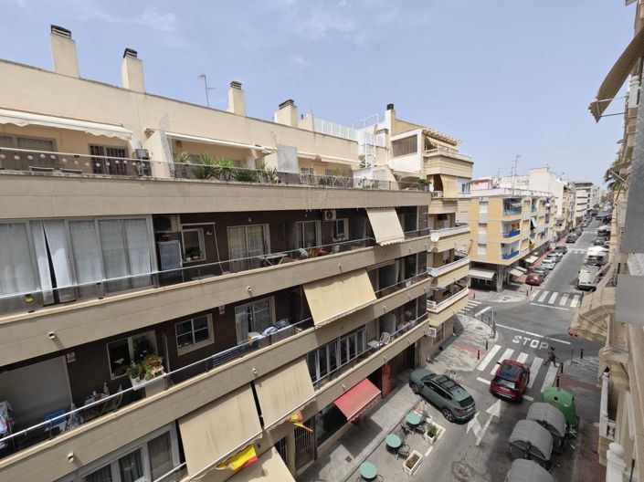 Image No.14-2 Bed Apartment for sale