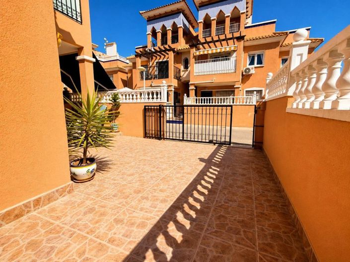 Image No.20-Villa de 2 chambres à vendre à Orihuela Costa