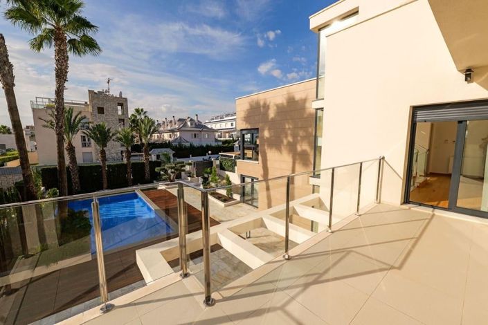 Image No.6-Villa de 3 chambres à vendre à Torrevieja