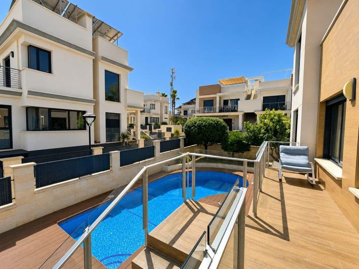 Image No.10-Villa de 5 chambres à vendre à Orihuela Costa