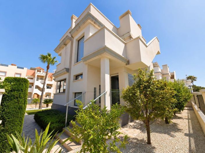 Image No.12-Villa de 5 chambres à vendre à Orihuela Costa
