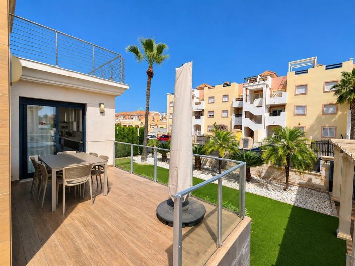 Image No.7-Villa de 5 chambres à vendre à Orihuela Costa