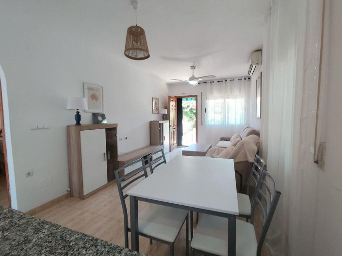 Image No.10-3 Bed House for sale