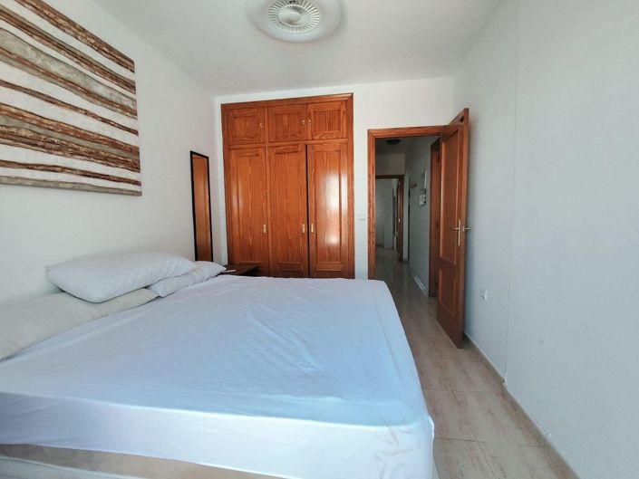 Image No.23-3 Bed House for sale