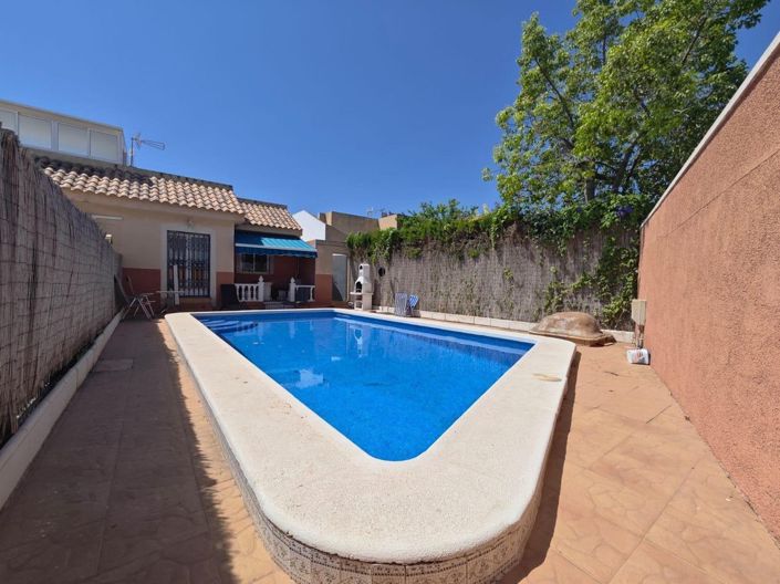 Image No.30-3 Bed House for sale
