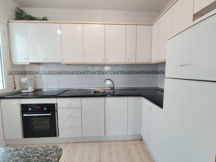 Image No.5-3 Bed House for sale