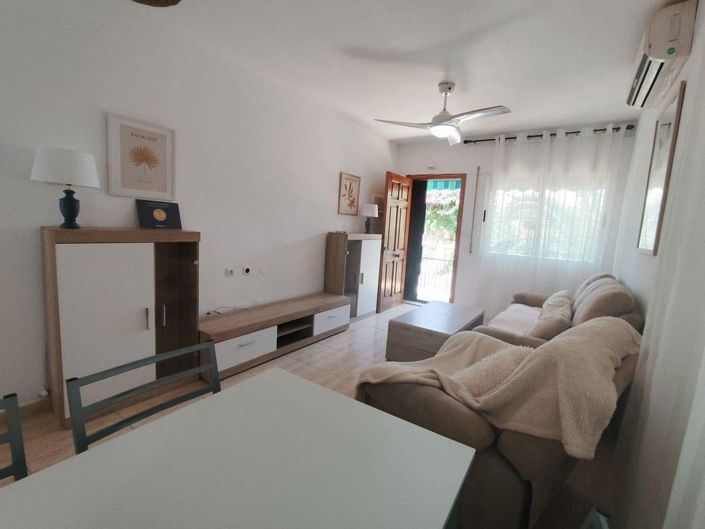 Image No.7-3 Bed House for sale