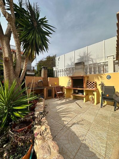 Image No.20-5 Bed Villa for sale