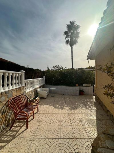 Image No.7-5 Bed Villa for sale