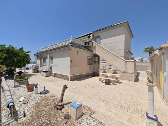 Image No.12-Villa de 3 chambres à vendre à Torrevieja