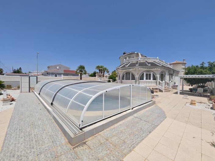 Image No.3-Villa de 3 chambres à vendre à Torrevieja