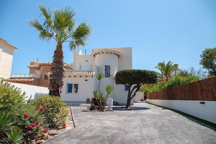Image No.4-Villa de 3 chambres à vendre à Orihuela Costa