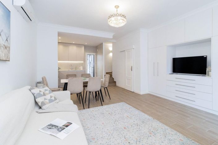Image No.2-3 Bed House for sale