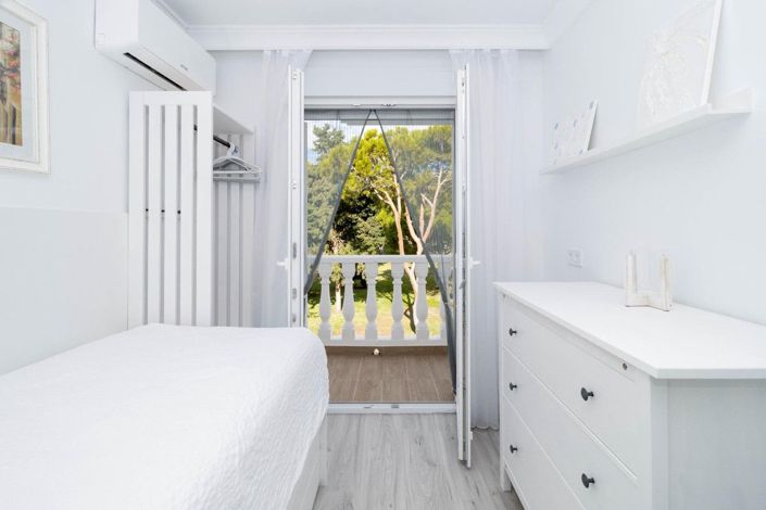 Image No.21-3 Bed House for sale
