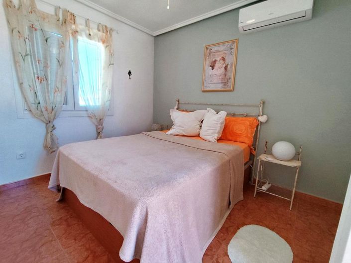 Image No.25-Villa de 4 chambres à vendre à Orihuela Costa