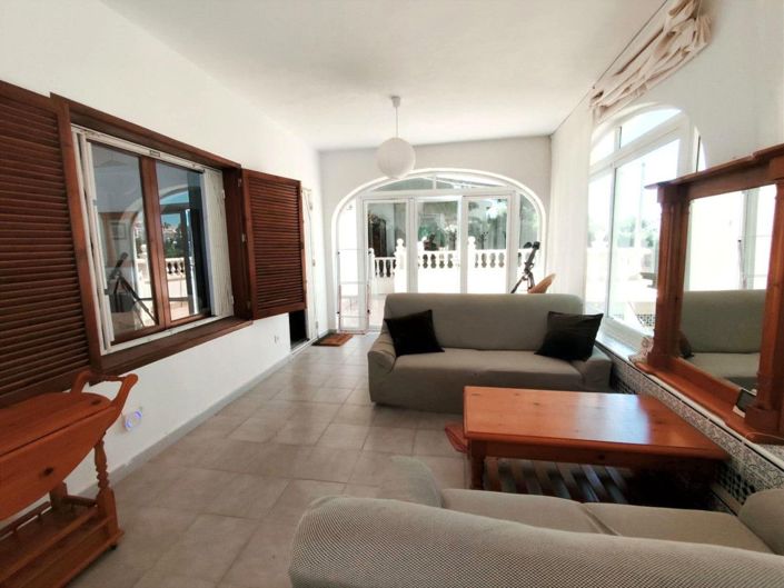 Image No.10-3 Bed Villa for sale