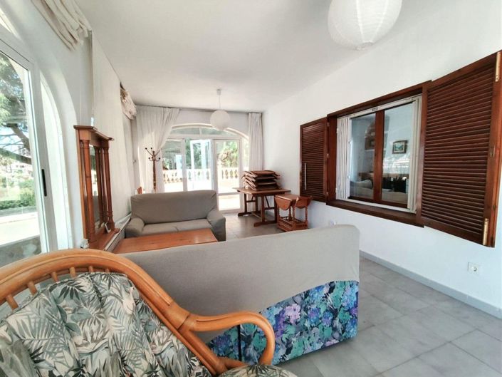 Image No.12-3 Bed Villa for sale