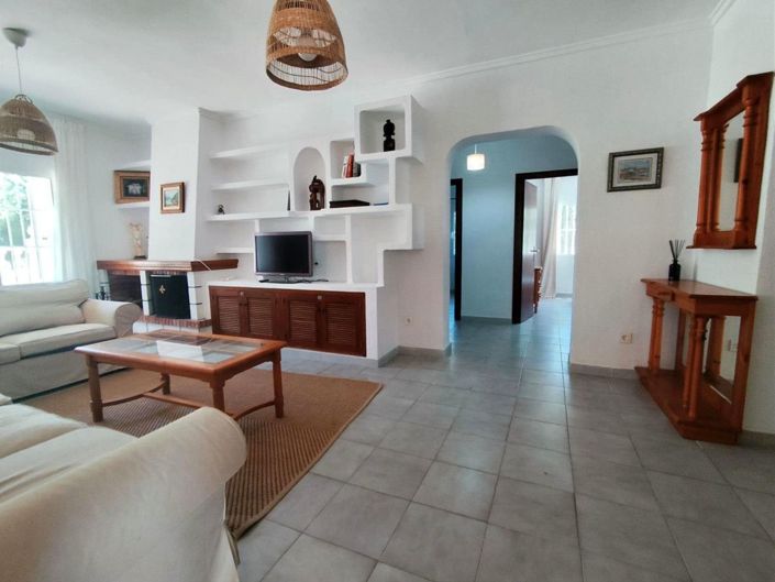 Image No.14-3 Bed Villa for sale