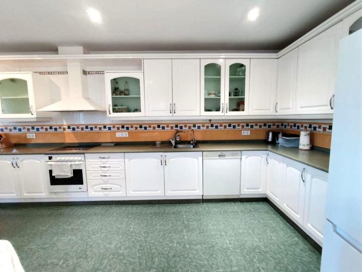 Image No.18-3 Bed Villa for sale