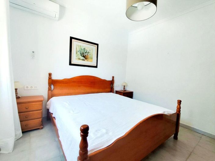 Image No.29-3 Bed Villa for sale