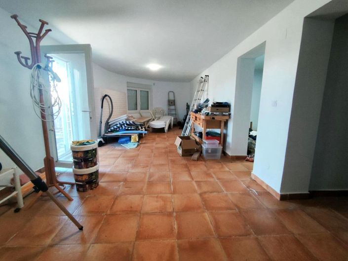 Image No.32-3 Bed Villa for sale