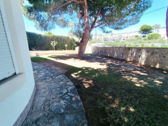 Image No.37-3 Bed Villa for sale