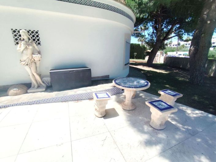 Image No.42-3 Bed Villa for sale