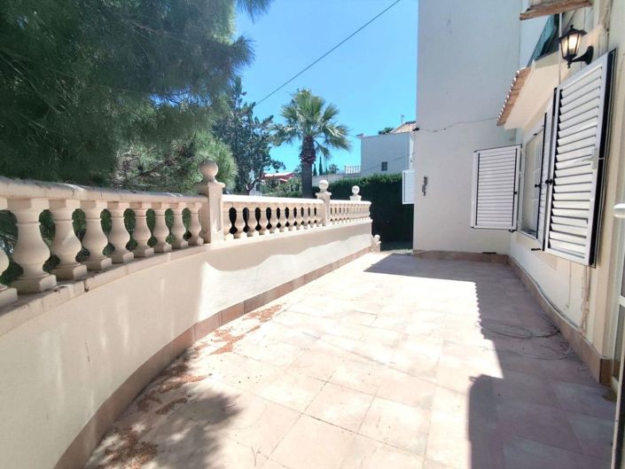 Image No.9-3 Bed Villa for sale