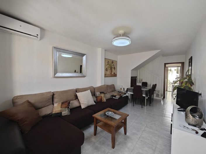 Image No.2-Villa de 2 chambres à vendre à Santiago de la Ribera