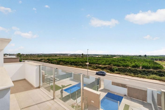 Image No.40-3 Bed Villa for sale