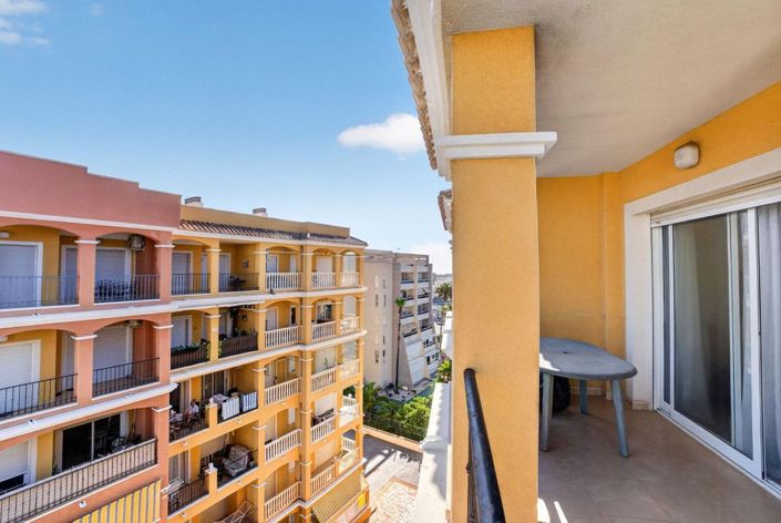 Image No.12-2 Bed Apartment for sale