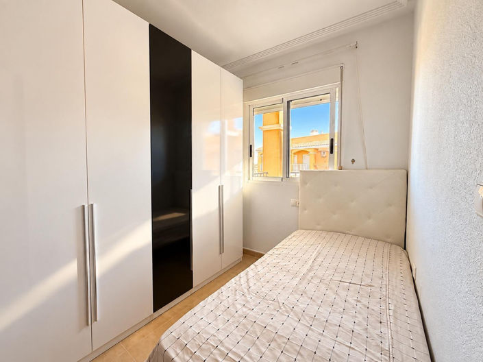 Image No.12-2 Bed Apartment for sale