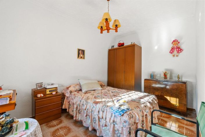 Image No.8-Maison de campagne de 4 chambres à vendre à Orihuela