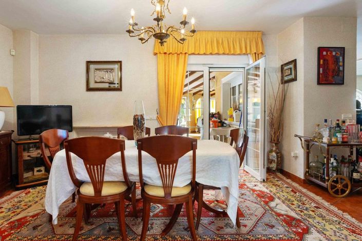 Image No.17-3 Bed Villa for sale