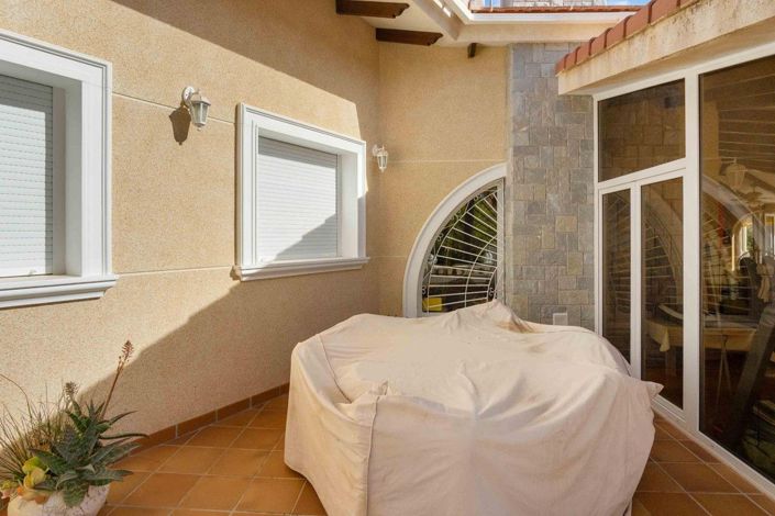 Image No.39-3 Bed Villa for sale