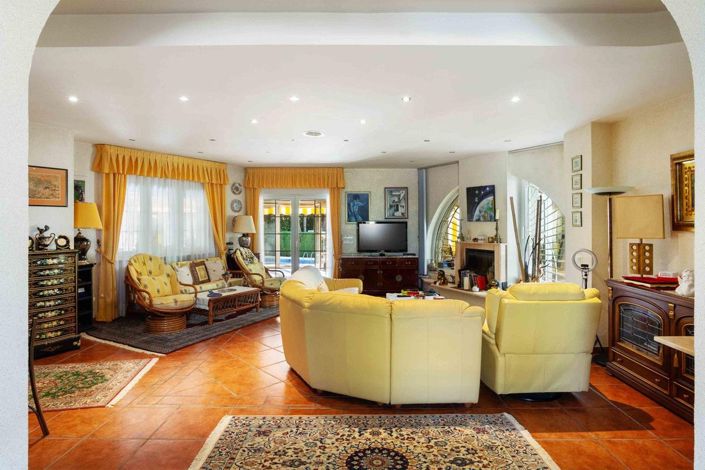 Image No.8-3 Bed Villa for sale