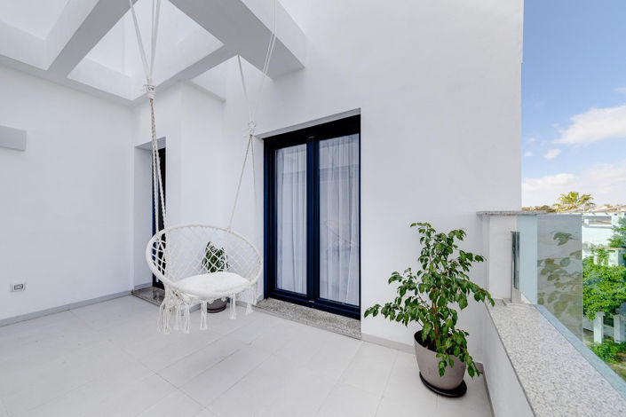 Image No.32-3 Bed Villa for sale