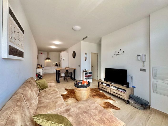 Image No.12-2 Bed Apartment for sale