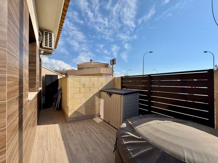 Image No.27-2 Bed Apartment for sale