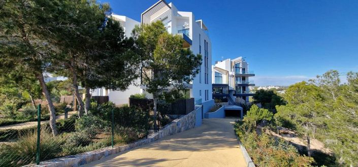 Image No.14-3 Bed Apartment for sale