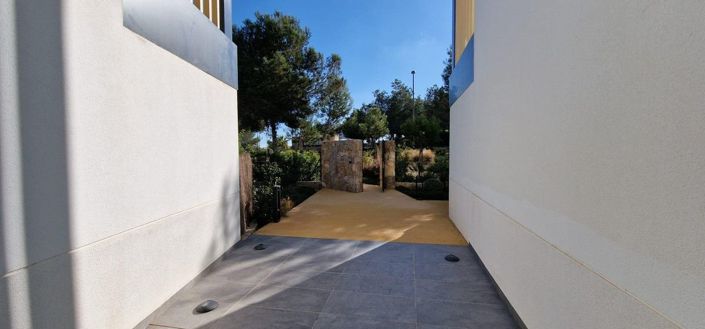 Image No.17-3 Bed Apartment for sale