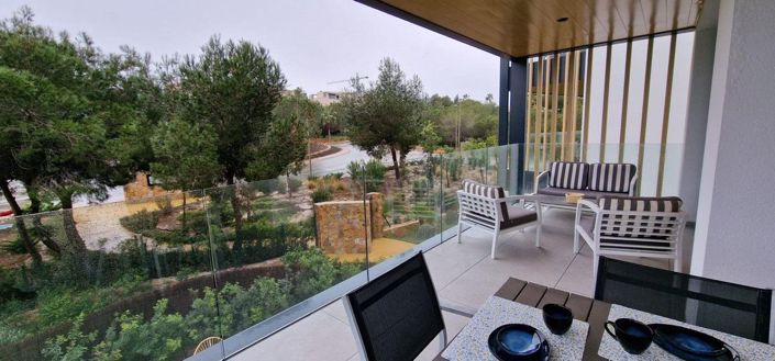 Image No.25-3 Bed Apartment for sale