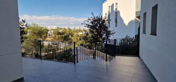 Image No.50-3 Bed Apartment for sale