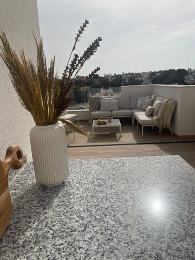Image No.20-2 Bed Apartment for sale