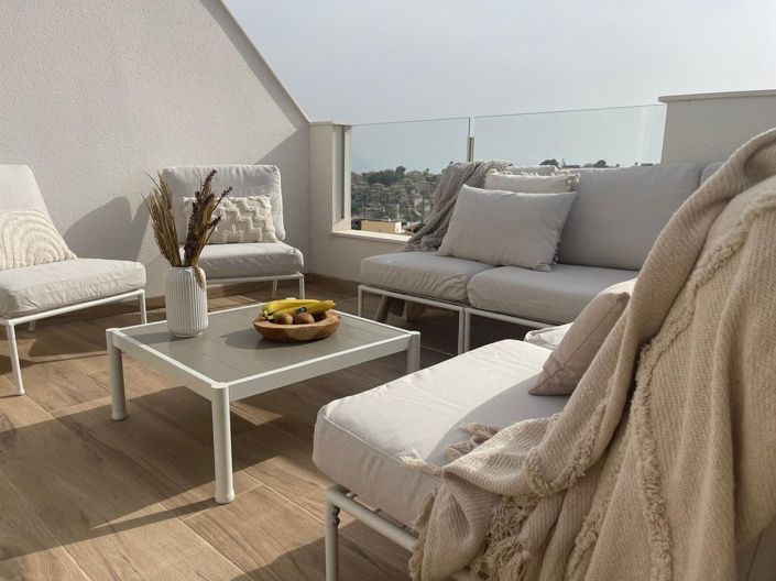 Image No.25-2 Bed Apartment for sale